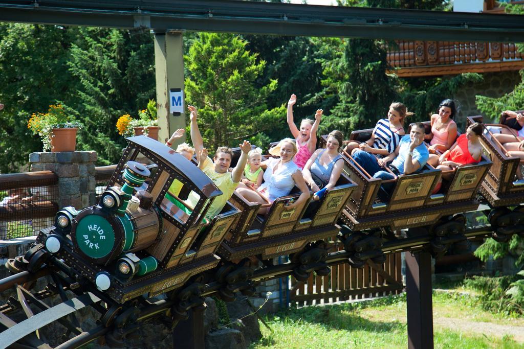 Heide Park Abenteuerhotel Soltau Extérieur photo