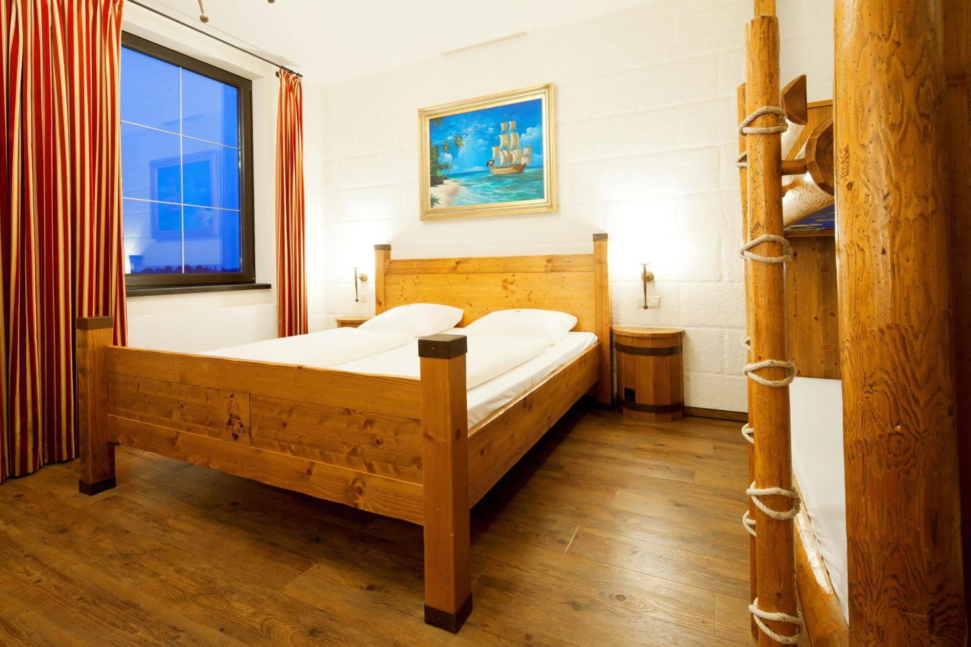 Heide Park Abenteuerhotel Soltau Extérieur photo